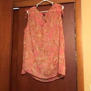 Tissue weight pink paisley shirt